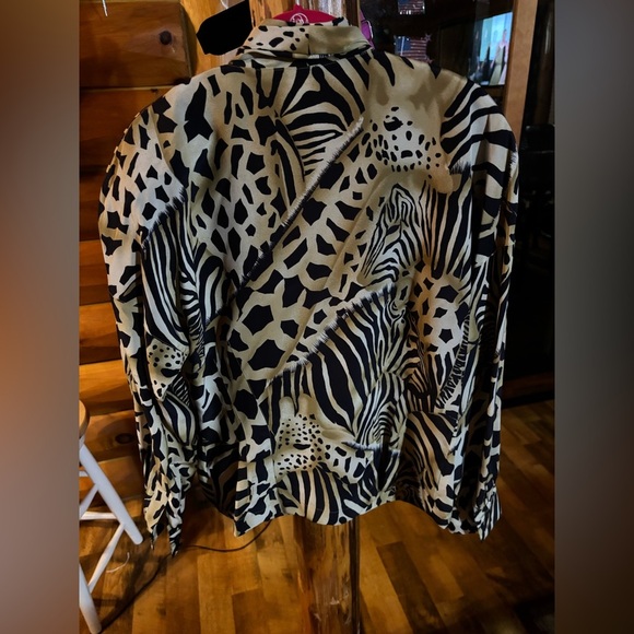 Vintage Escada‎ Italian Silk Blouse - Picture 5 of 16